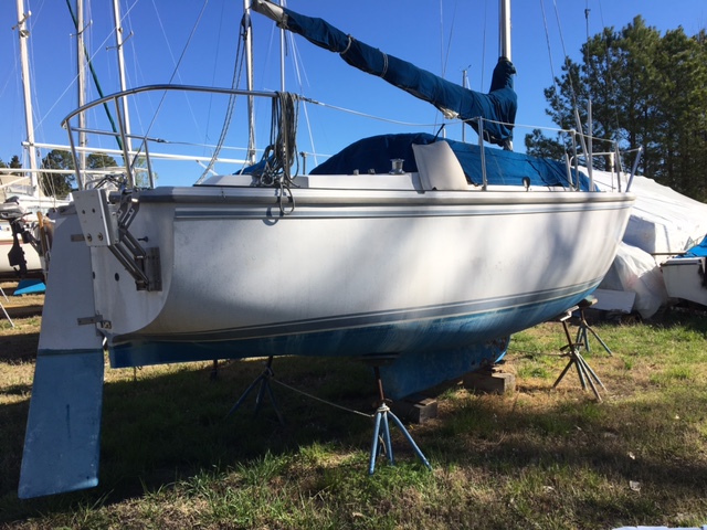 1983 Catalina 25